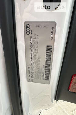 Седан Audi A6 2019 в 