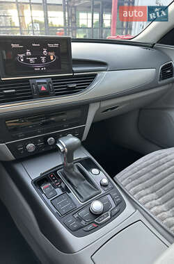 Седан Audi A6 2012 в 