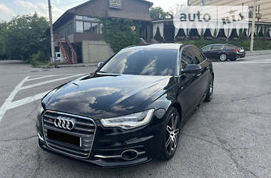 Седан Audi A6 2014 в Дніпрі