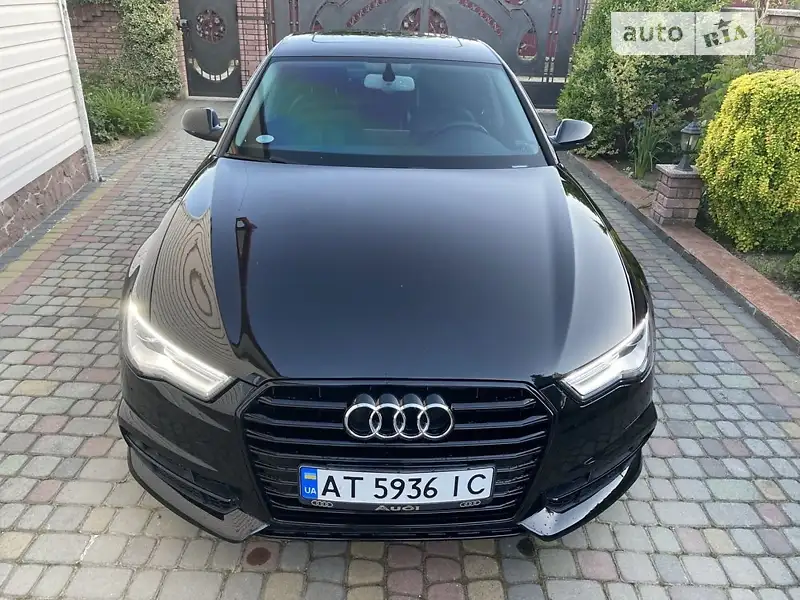 Седан Audi A6 2015 в 