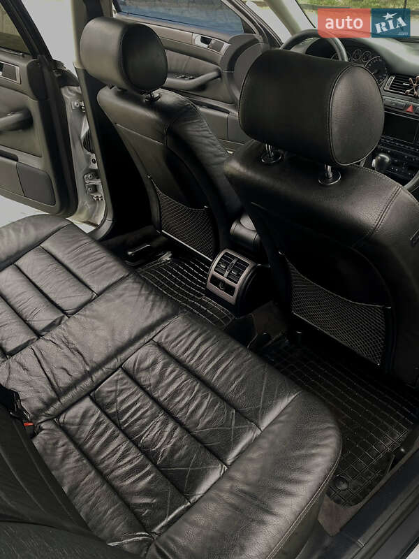 Универсал Audi A6 2004 в Дубно