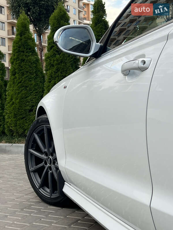 Седан Audi A6 2015 в Одессе