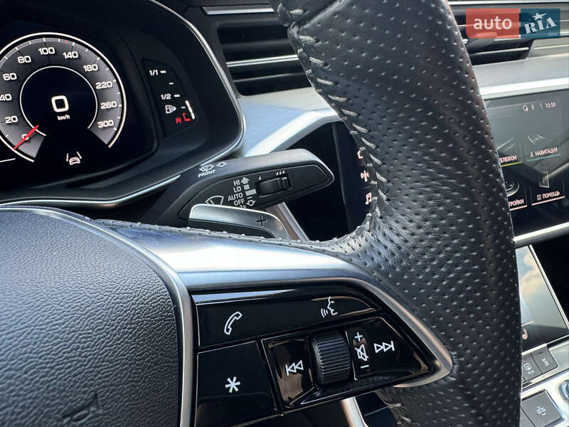 Седан Audi A6 2018 в Киеве