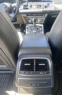Седан Audi A6 2012 в 