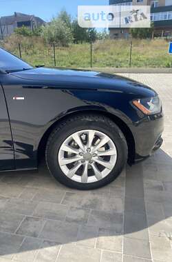 Седан Audi A6 2012 в 