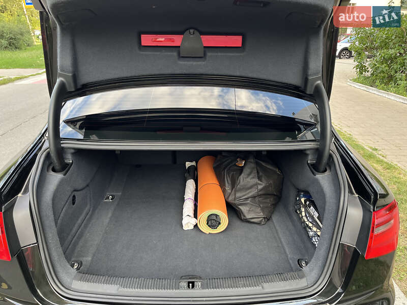 Седан Audi A6 2013 в Киеве