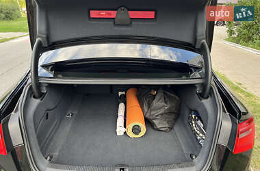 Седан Audi A6 2013 в 