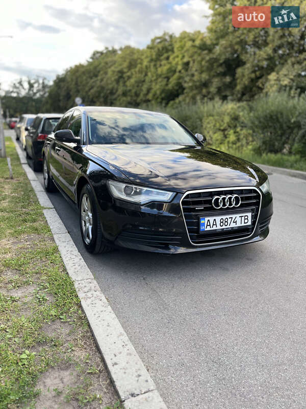 Седан Audi A6 2013 в Киеве