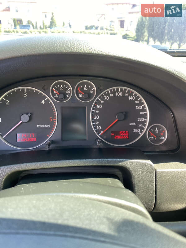 Седан Audi A6 2002 в Шептицькому