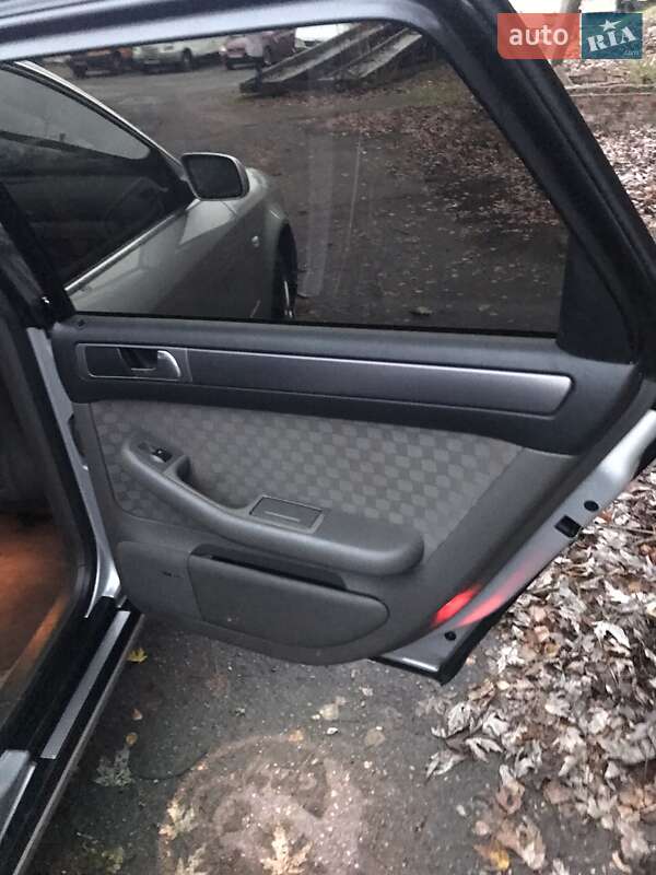 Универсал Audi A6 2003 в Чернигове