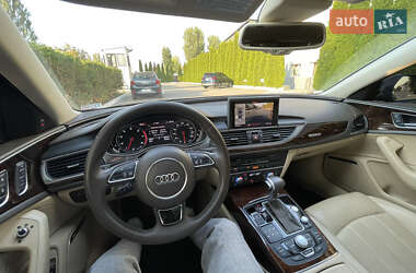 Седан Audi A6 2013 в 