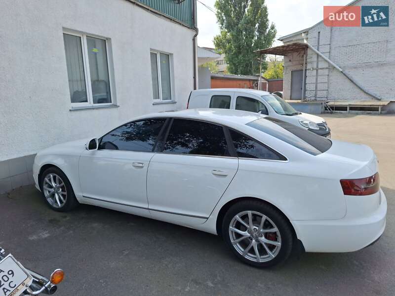 Седан Audi A6 2010 в Киеве