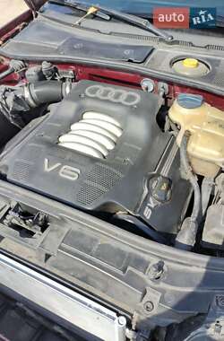 Универсал Audi A6 1999 в Киеве