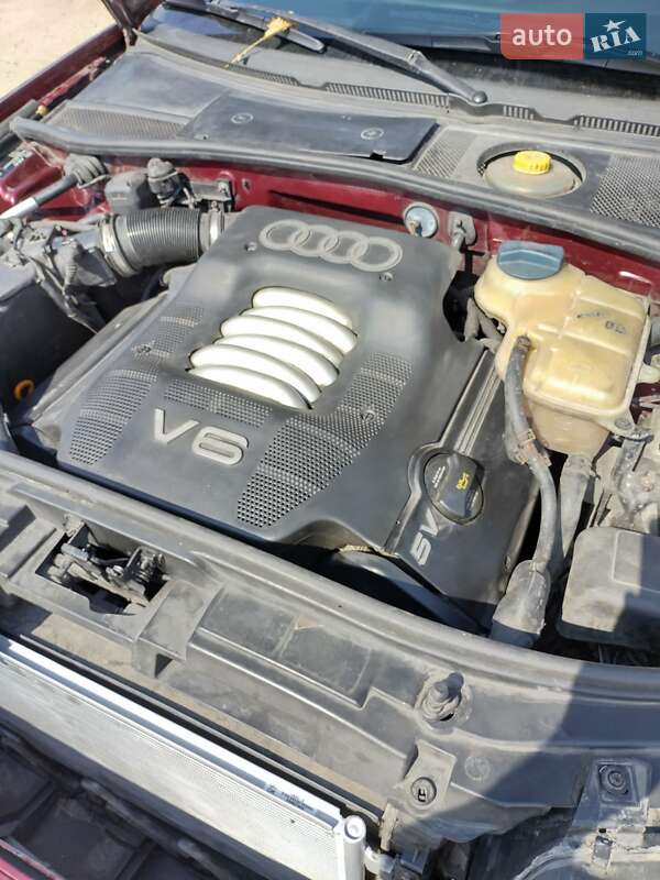 Универсал Audi A6 1999 в Киеве