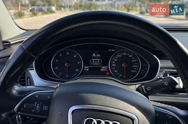 Седан Audi A6 2012 в 