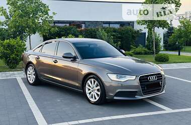 Седан Audi A6 2012 в Мукачевому