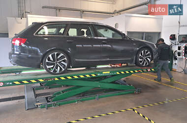 Универсал Audi A6 2011 в 