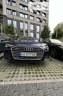 Седан Audi A6 2021 в 