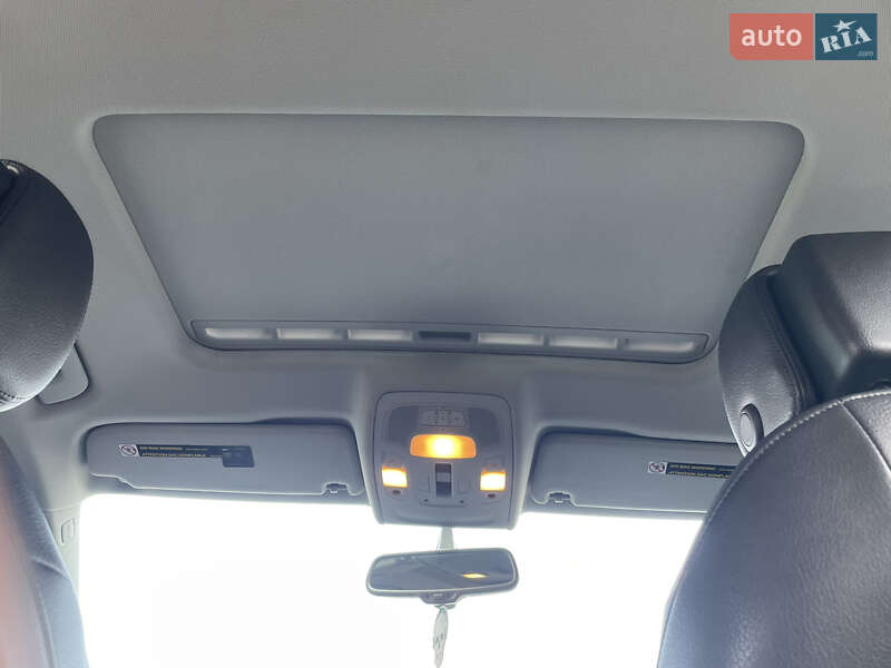 Седан Audi A6 2015 в Киеве