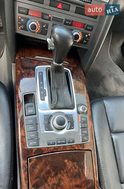 Седан Audi A6 2006 в 