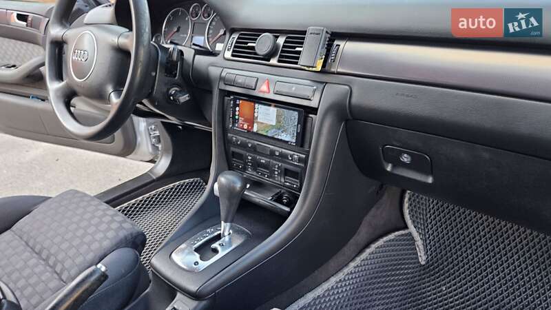 Универсал Audi A6 2001 в Днепре