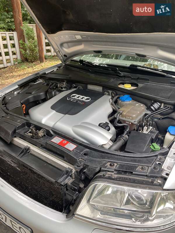 Универсал Audi A6 2002 в Радомышле