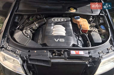Универсал Audi A6 2001 в 