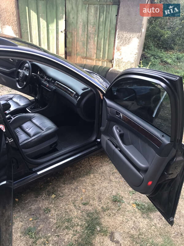 Универсал Audi A6 2001 в Ужгороде