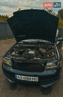 Седан Audi A6 1999 в 