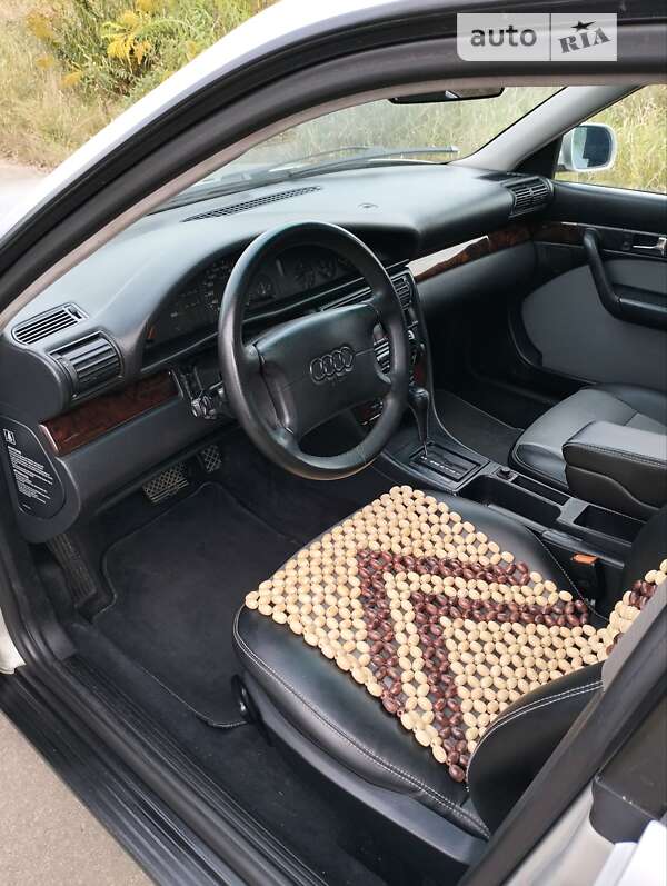 Универсал Audi A6 1995 в Ровно