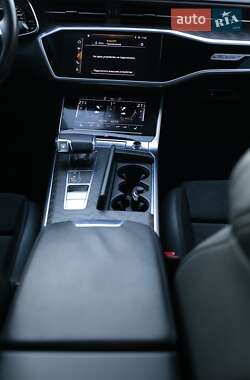 Седан Audi A6 2021 в Ровно