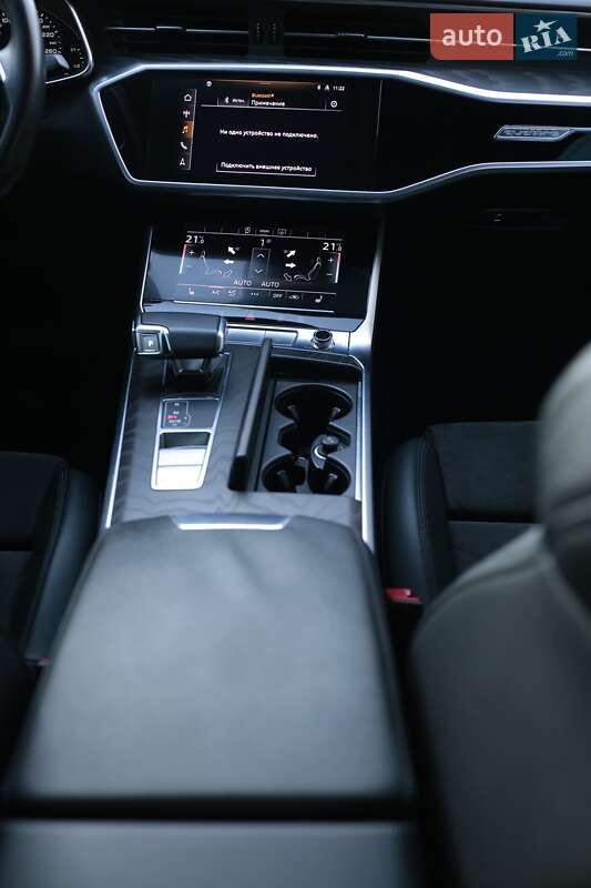 Седан Audi A6 2021 в Ровно