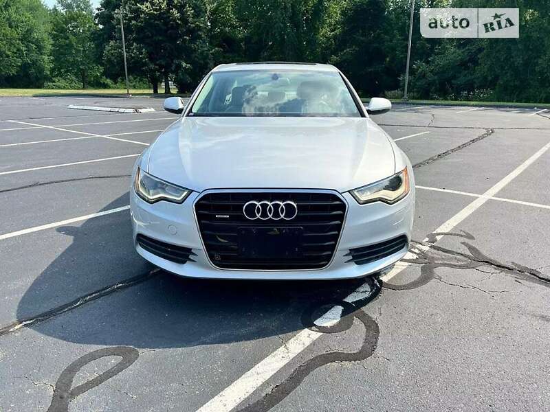 Седан Audi A6 2014 в 