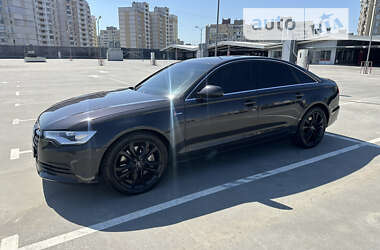 Седан Audi A6 2012 в Киеве