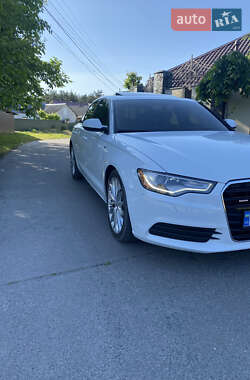 Седан Audi A6 2012 в 