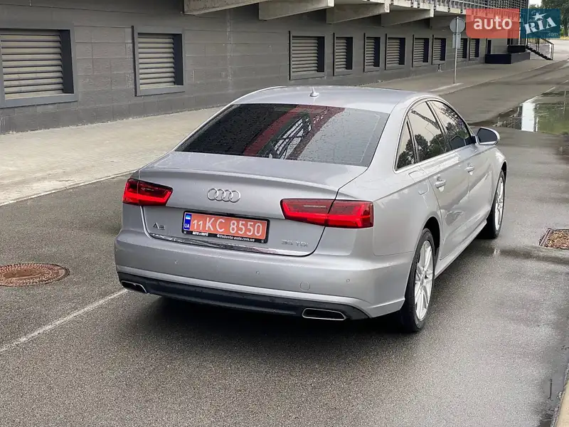 Седан Audi A6 2015 в 