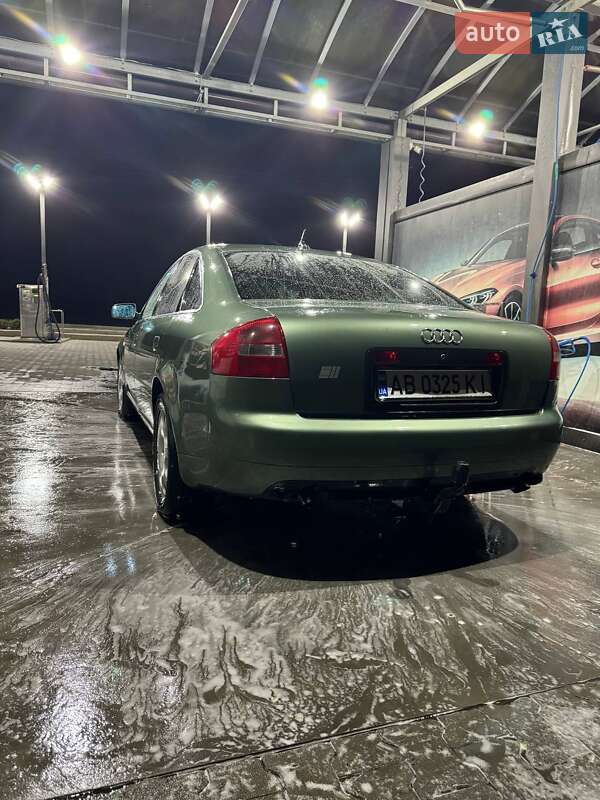 Седан Audi A6 2001 в Теплике