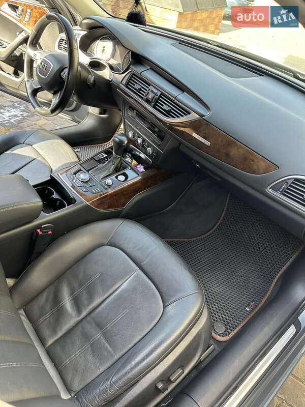 Седан Audi A6 2012 в Добросині