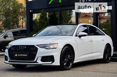 Седан Audi A6 2019 в 