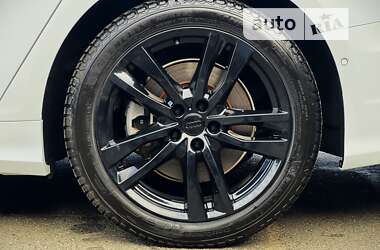 Седан Audi A6 2019 в 