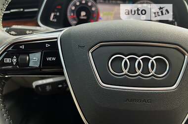 Седан Audi A6 2019 в 