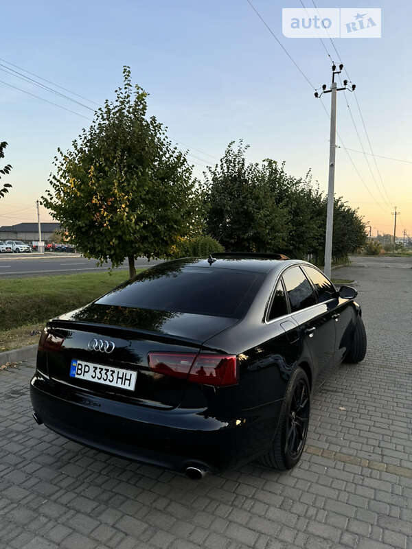 Седан Audi A6 2013 в Сарнах