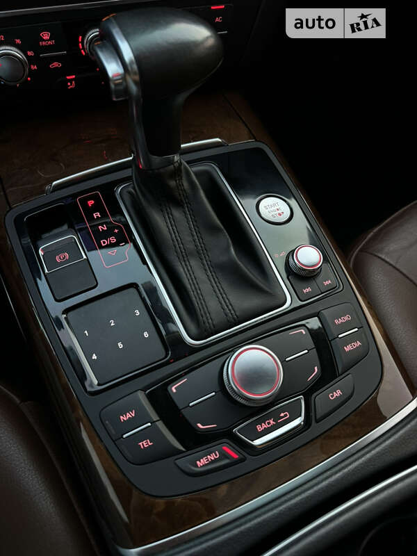 Седан Audi A6 2013 в Сарнах