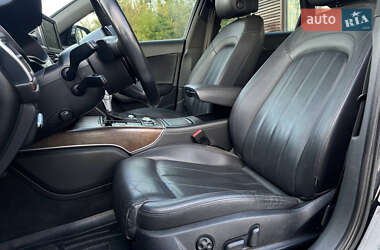 Седан Audi A6 2013 в 