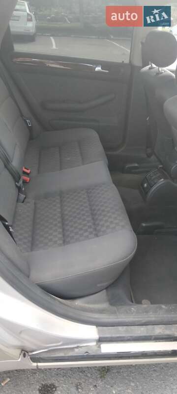 Универсал Audi A6 2003 в Ровно