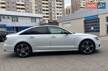 Седан Audi A6 2016 в 