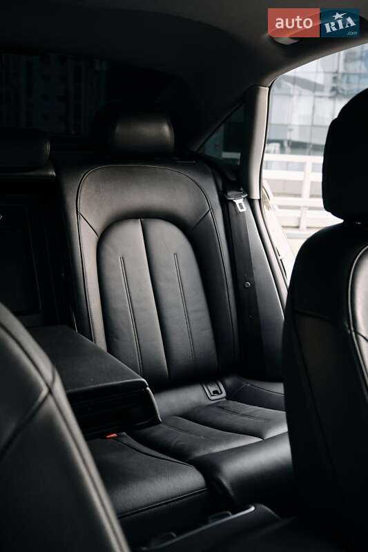 Седан Audi A6 2013 в Днепре