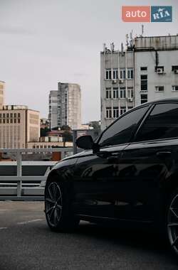 Седан Audi A6 2013 в 