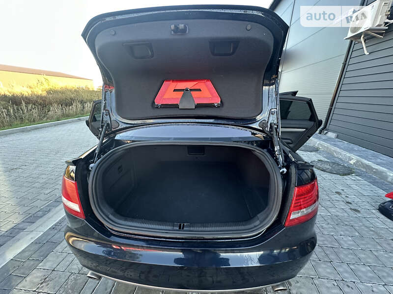 Седан Audi A6 2004 в Ивано-Франковске