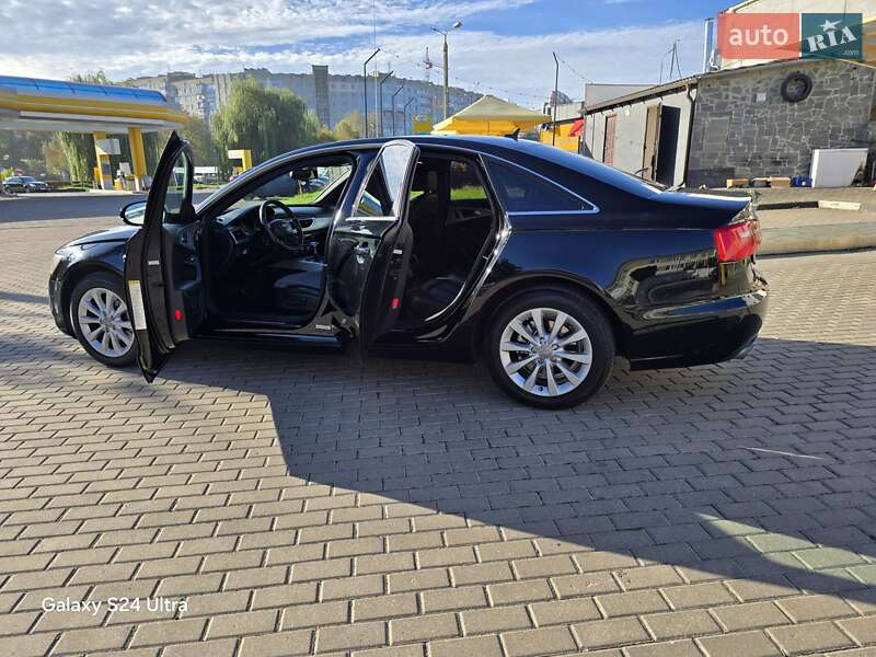 Седан Audi A6 2012 в Ровно